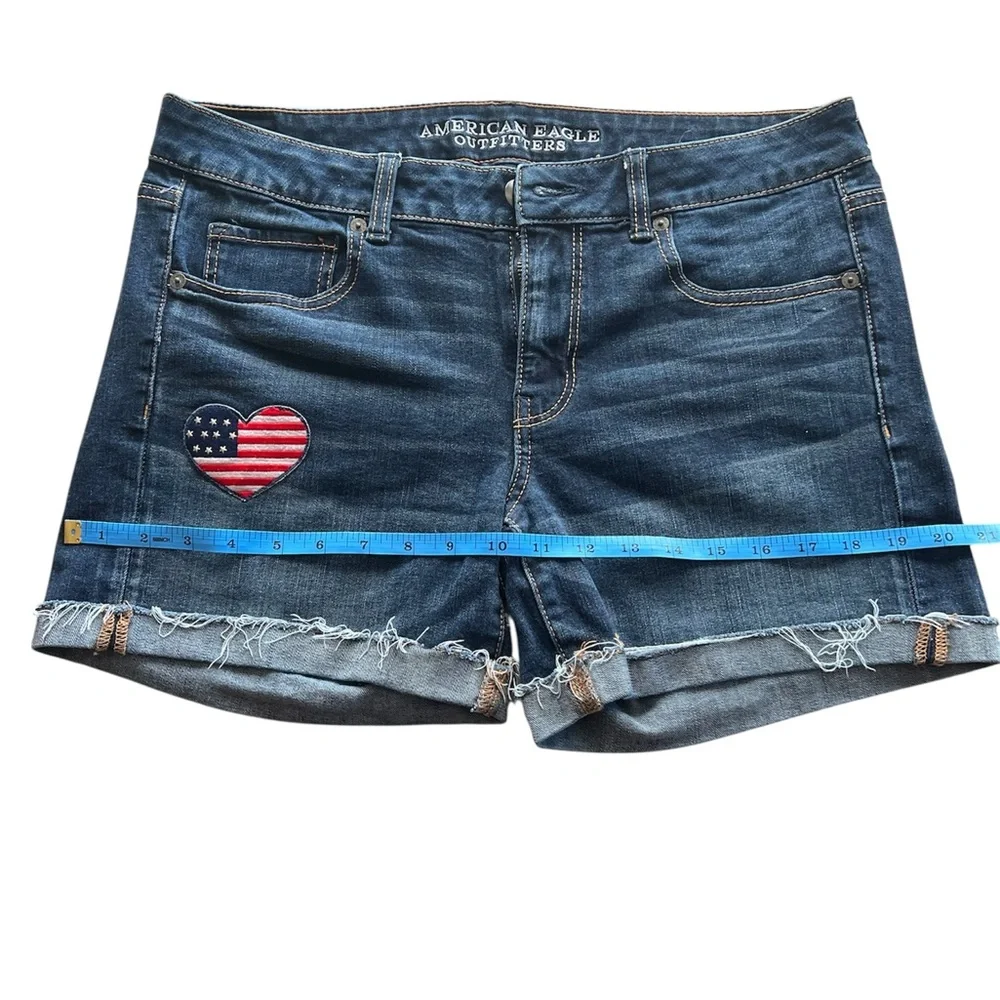 American Eagle Outfitters Dark Blue Denim Shorts with Flag Heart Patch - Picture 1 of 7